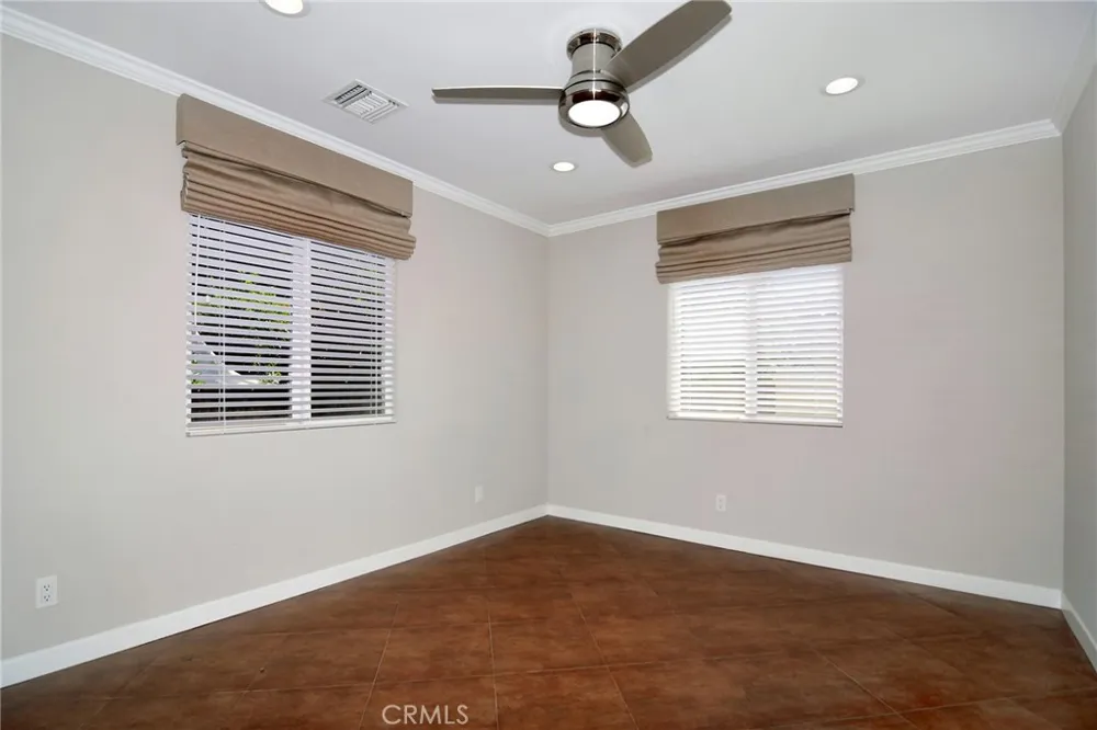 22839 Dolorosa Street Woodland Hills, CA 91367