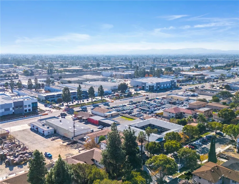 1425 W Stoneridge Court Ontario, CA 91762