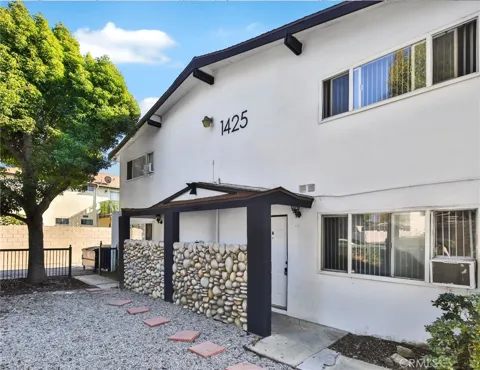 1425 W Stoneridge Court