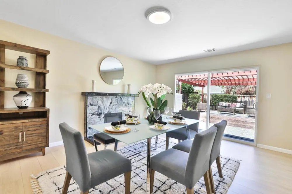 7453 De La Farge Drive Cupertino, CA 95014