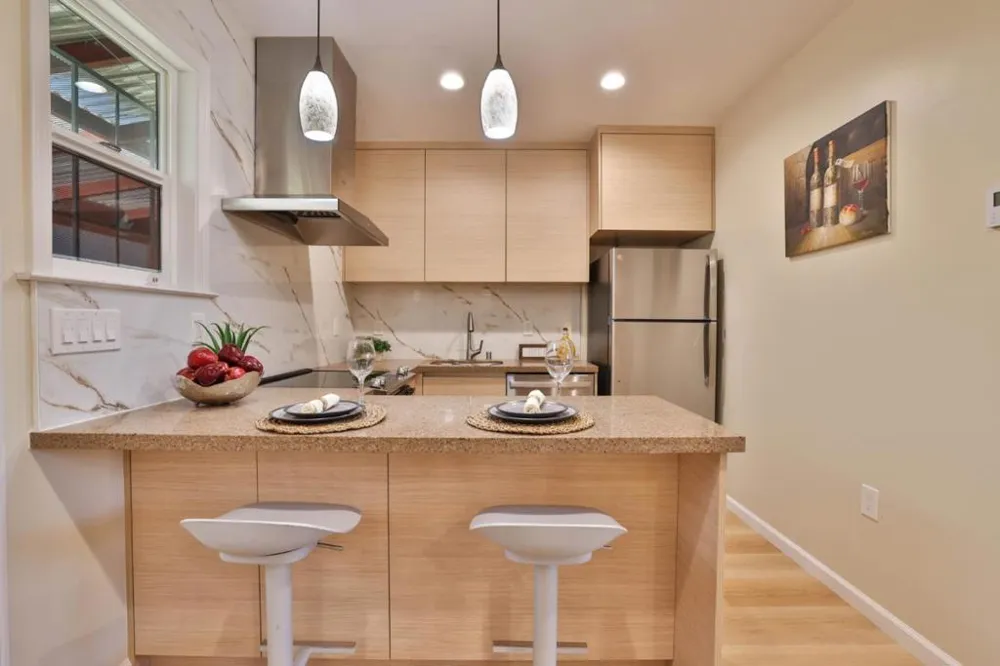 7453 De La Farge Drive Cupertino, CA 95014