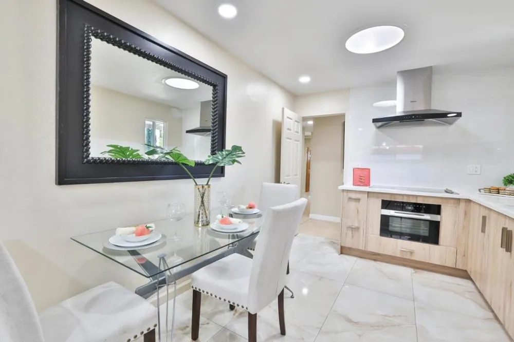 7453 De La Farge Drive Cupertino, CA 95014