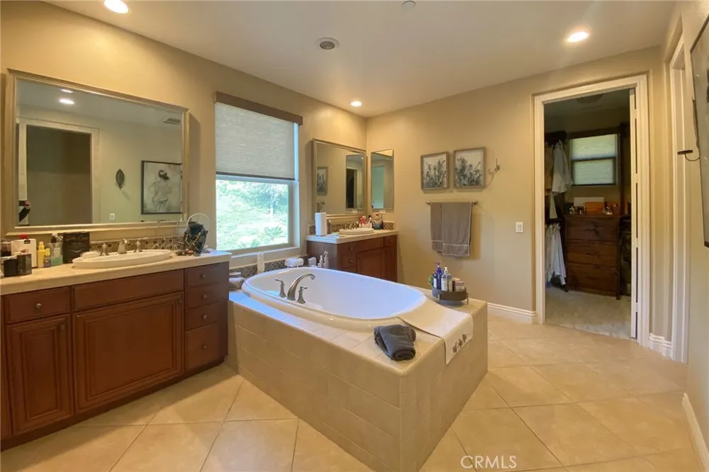 26661 Paseo Callado San Juan Capistrano, CA 92675