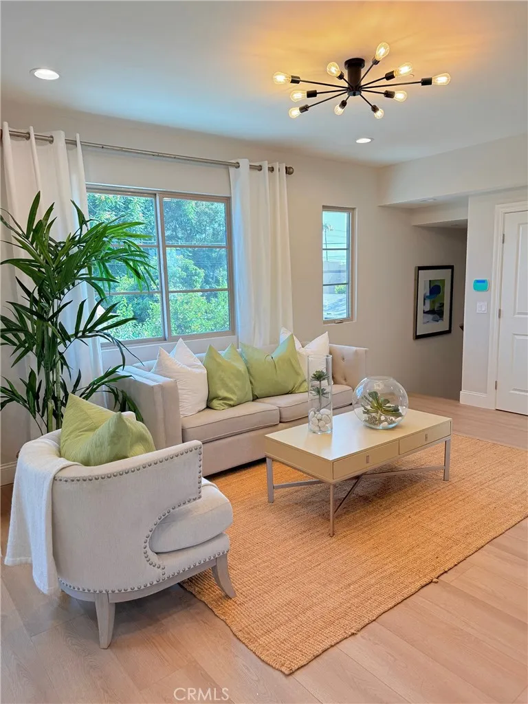 4437 Stewart #C Baldwin Park, CA 91706