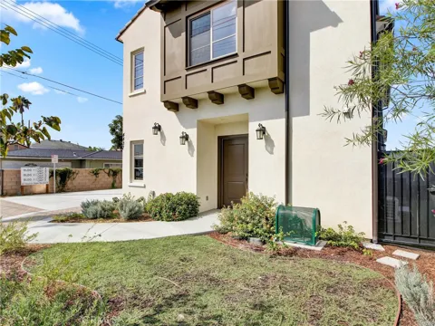 4437 Stewart #A