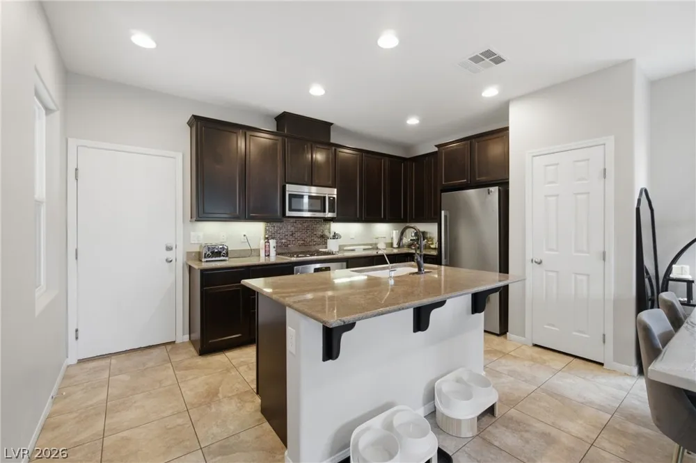 9145 Checkerboard Court Las Vegas, NV 89149