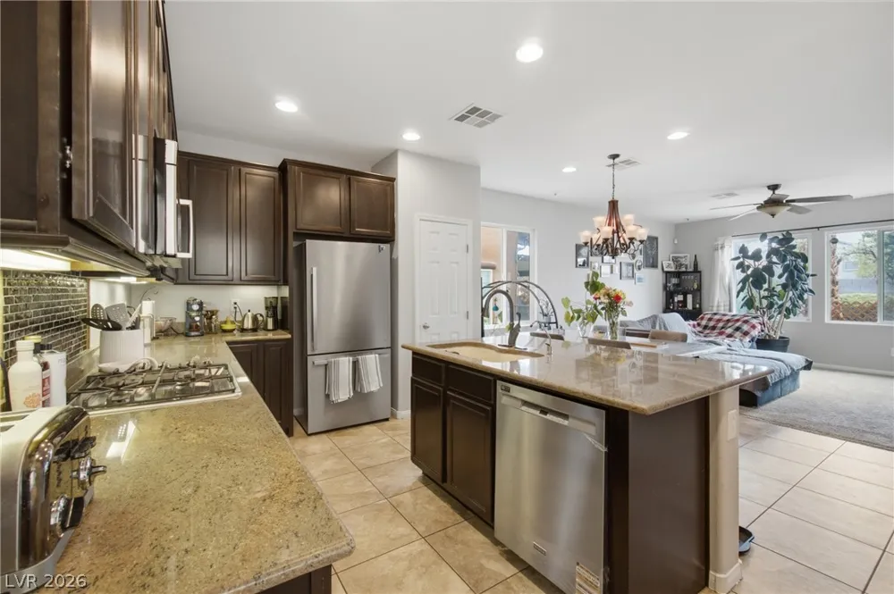 9145 Checkerboard Court Las Vegas, NV 89149