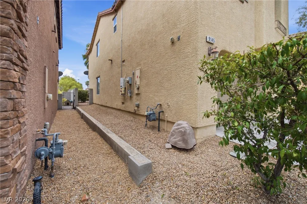 9145 Checkerboard Court Las Vegas, NV 89149