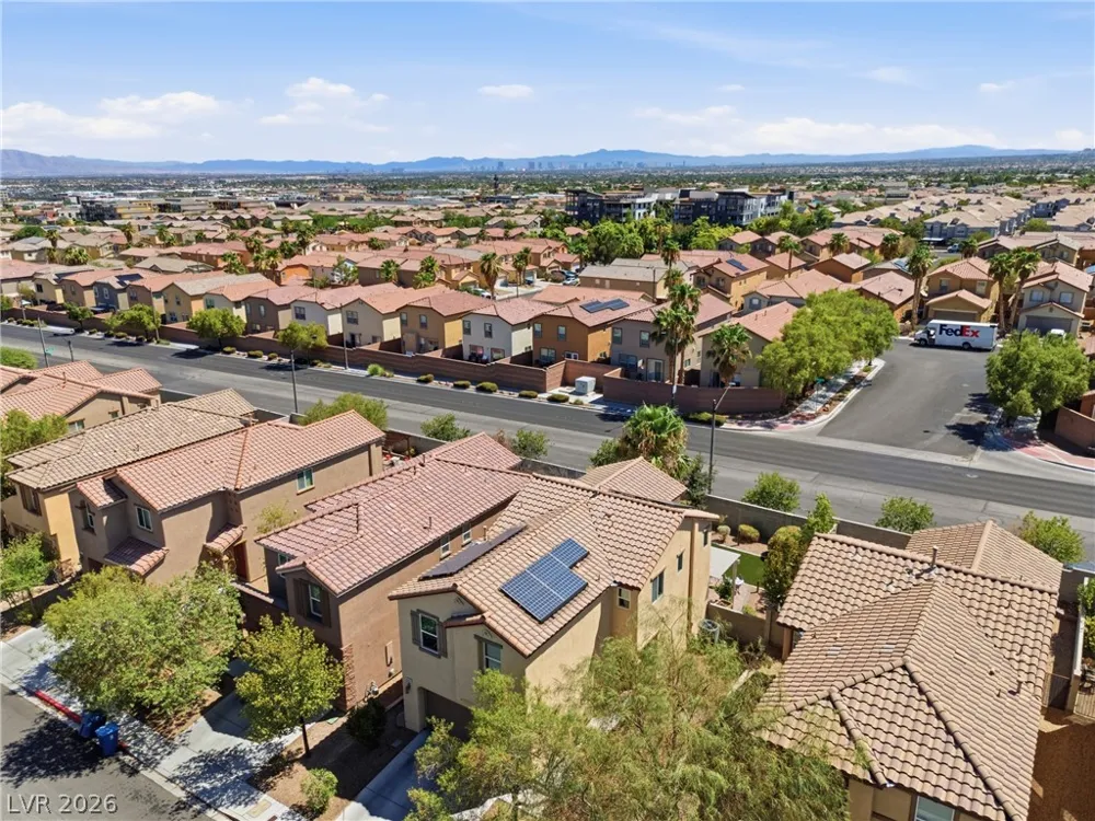 9145 Checkerboard Court Las Vegas, NV 89149