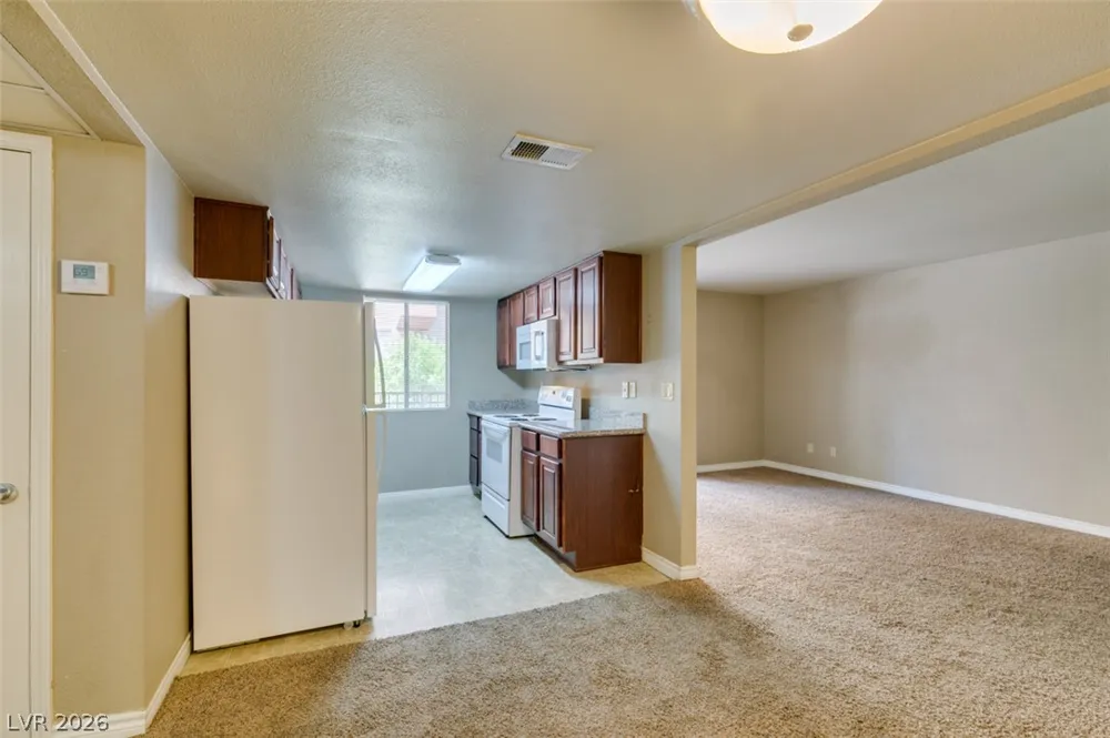 4450 Sandy River Drive #93 Las Vegas, NV 89103