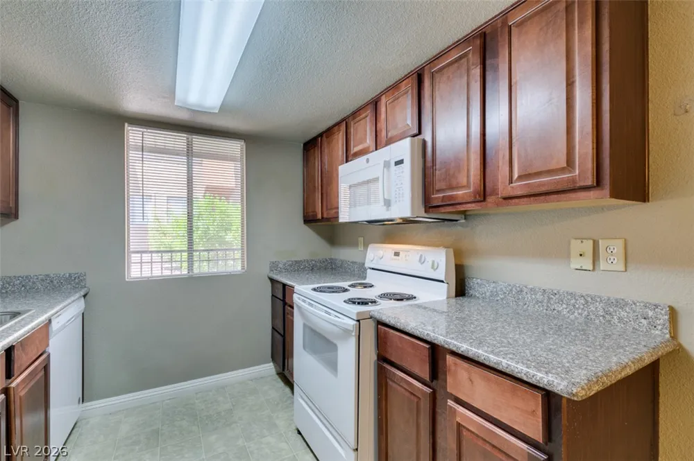 4450 Sandy River Drive #93 Las Vegas, NV 89103