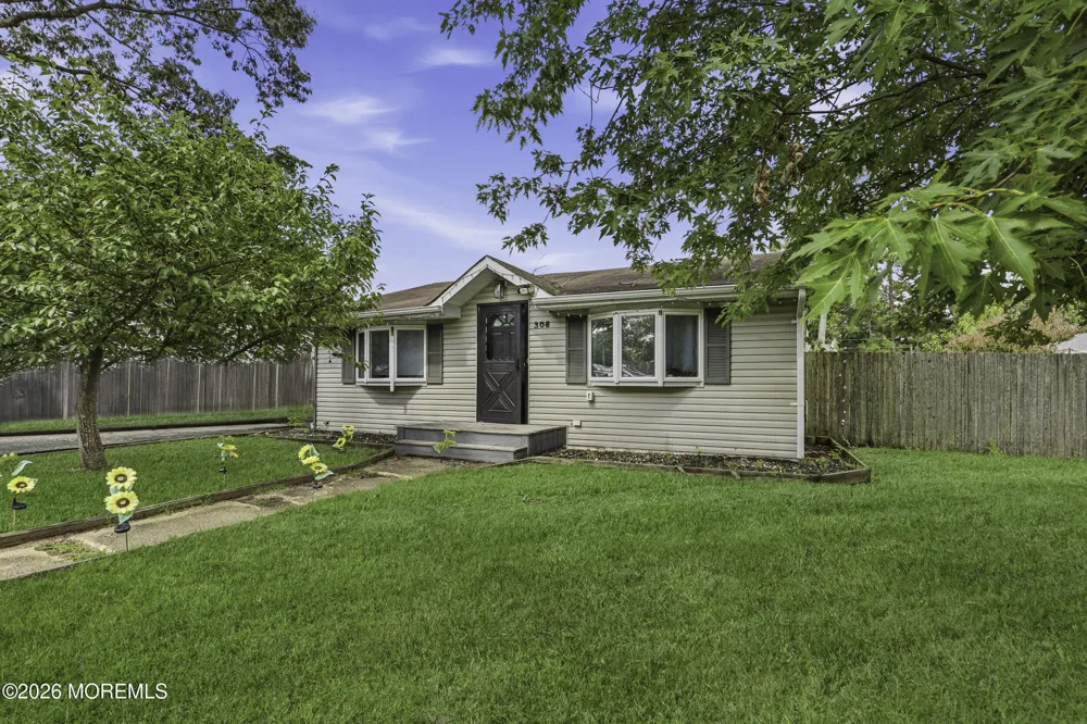 308 Tiller Avenue Beachwood, NJ 08722