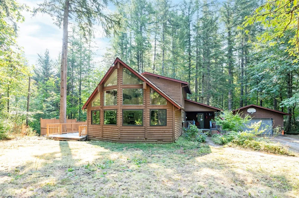 33605 SE Kent Kangley Road Ravensdale, WA 98051