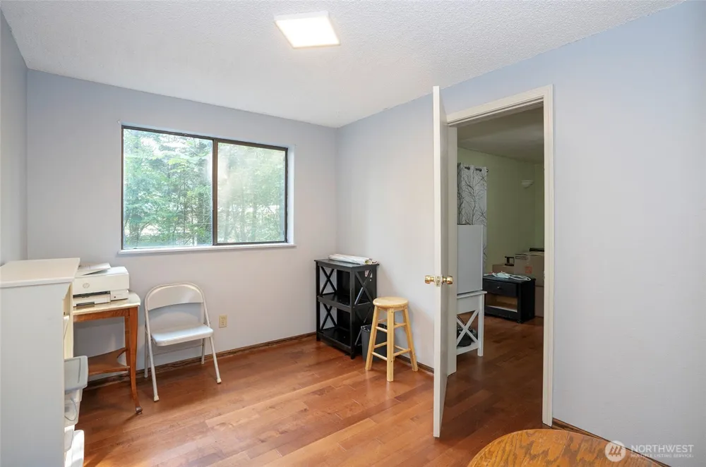 33605 SE Kent Kangley Road Ravensdale, WA 98051