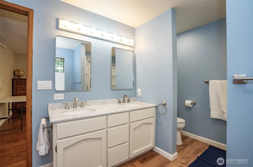 33605 SE Kent Kangley Road Ravensdale, WA 98051