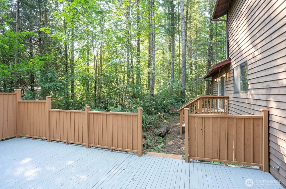 33605 SE Kent Kangley Road Ravensdale, WA 98051