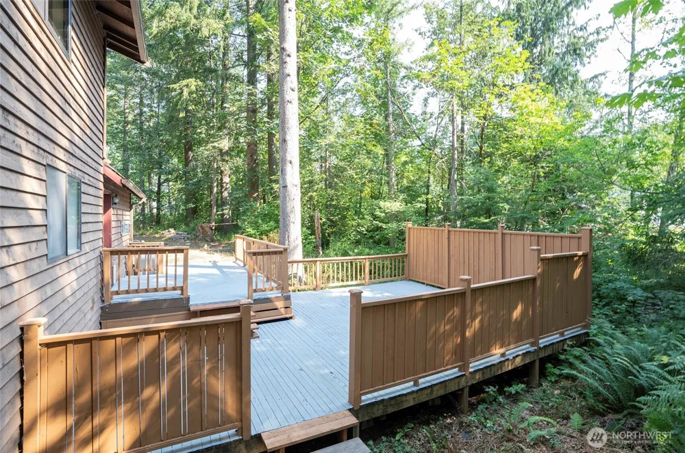 33605 SE Kent Kangley Road Ravensdale, WA 98051