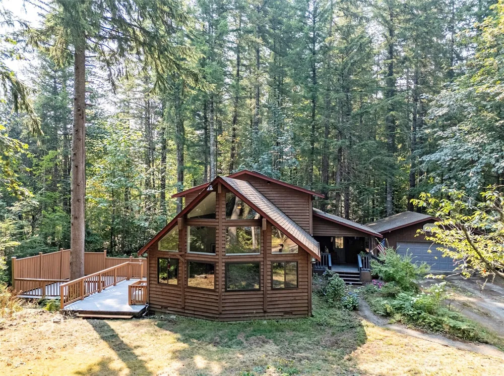 33605 SE Kent Kangley Road Ravensdale, WA 98051