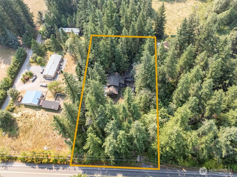 33605 SE Kent Kangley Road Ravensdale, WA 98051