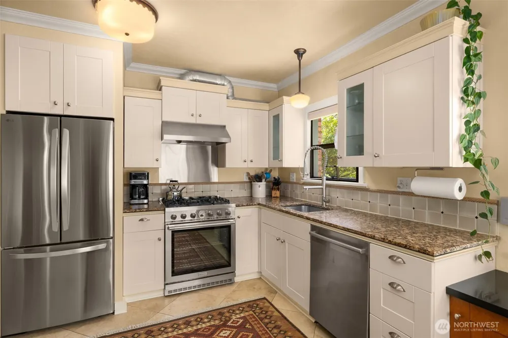 7963 Seward Park Avenue S Seattle, WA 98118