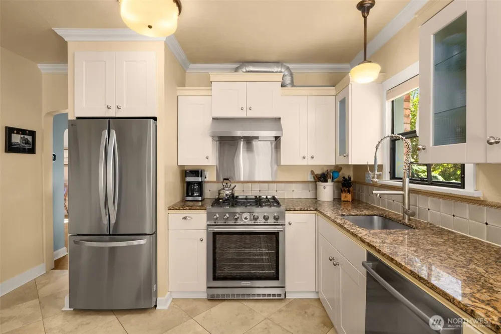 7963 Seward Park Avenue S Seattle, WA 98118