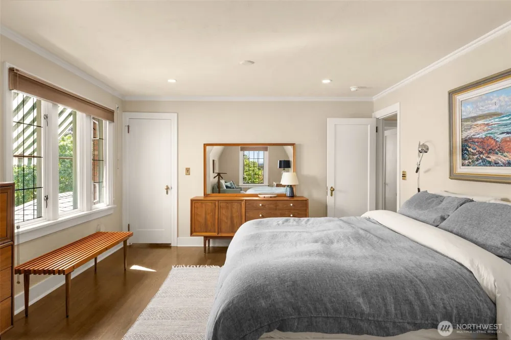 7963 Seward Park Avenue S Seattle, WA 98118