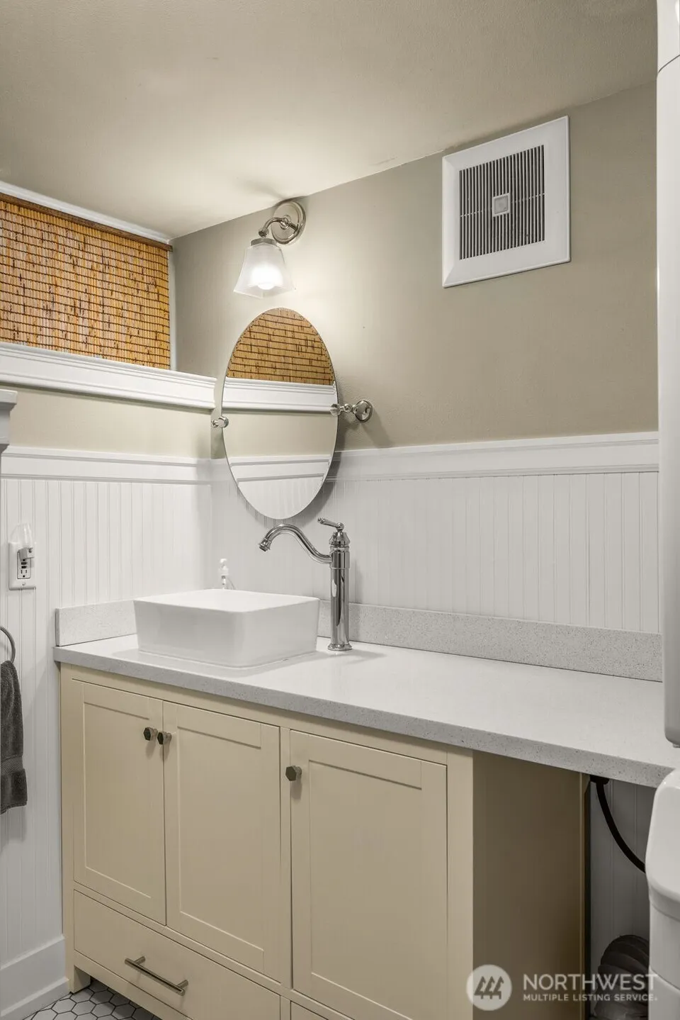 7963 Seward Park Avenue S Seattle, WA 98118