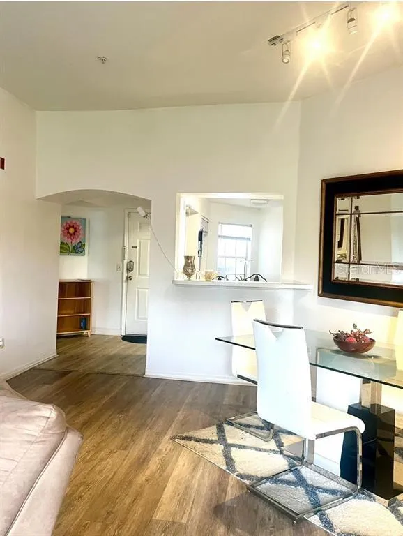 7360 WESTPOINTE BOULEVARD #127 Orlando, FL 32835