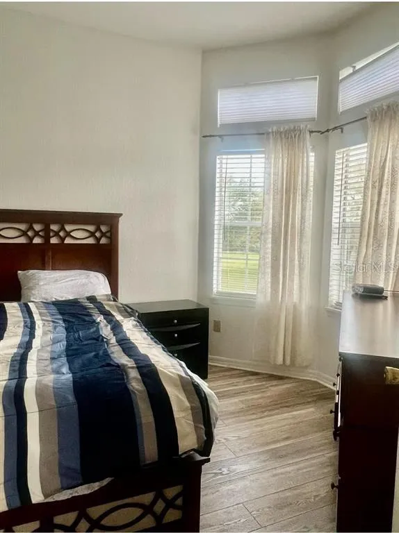 7360 WESTPOINTE BOULEVARD #127 Orlando, FL 32835