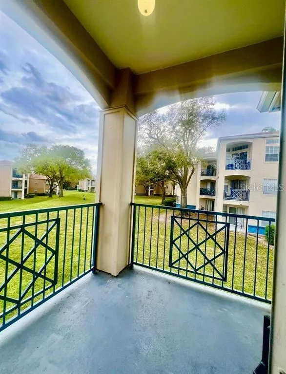 7360 WESTPOINTE BOULEVARD #127 Orlando, FL 32835