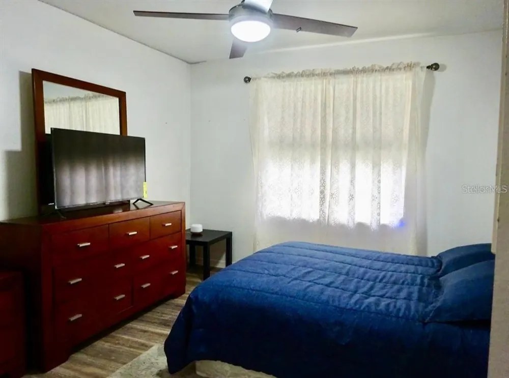 7360 WESTPOINTE BOULEVARD #127 Orlando, FL 32835