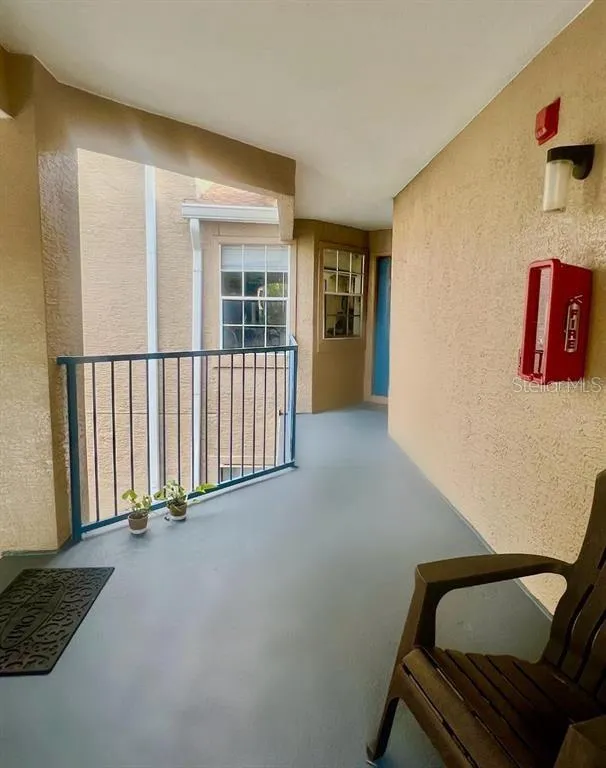 7360 WESTPOINTE BOULEVARD #127 Orlando, FL 32835