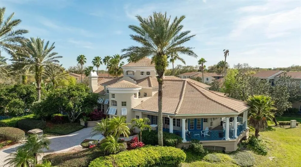 7360 WESTPOINTE BOULEVARD #127 Orlando, FL 32835