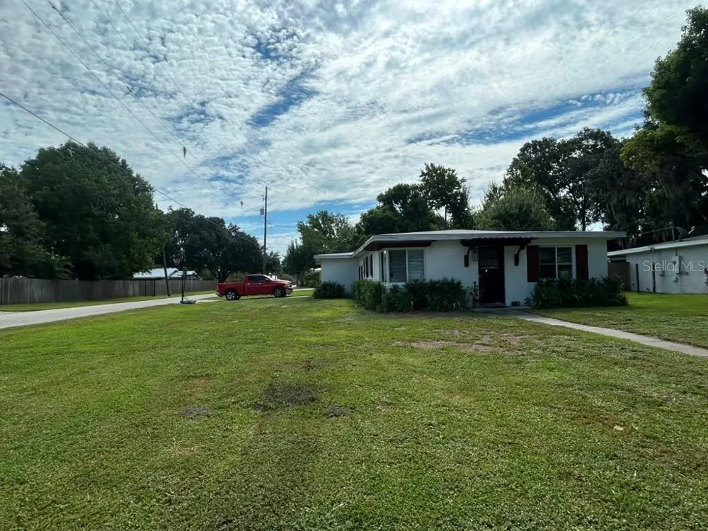 301 PENNSYLVANIA AVE STREET St Cloud, FL 34769