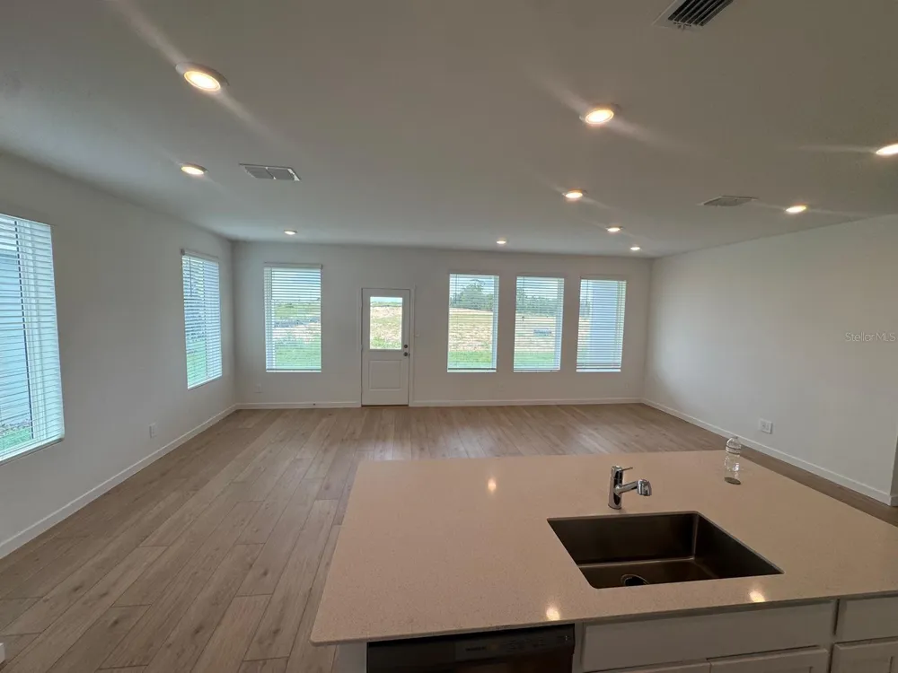 2290 JENNIO DRIVE Haines City, FL 33844