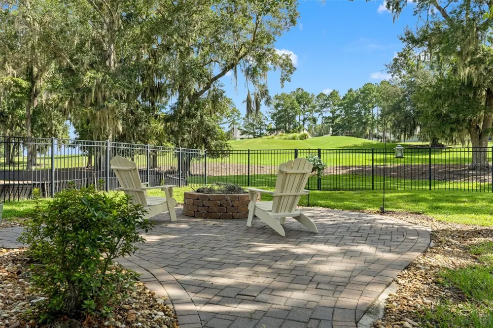4684 SOUTHERN VALLEY LOOP Brooksville, FL 34601