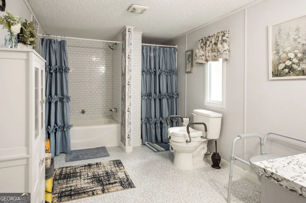 2465 Timberland LN Patterson, GA 31557