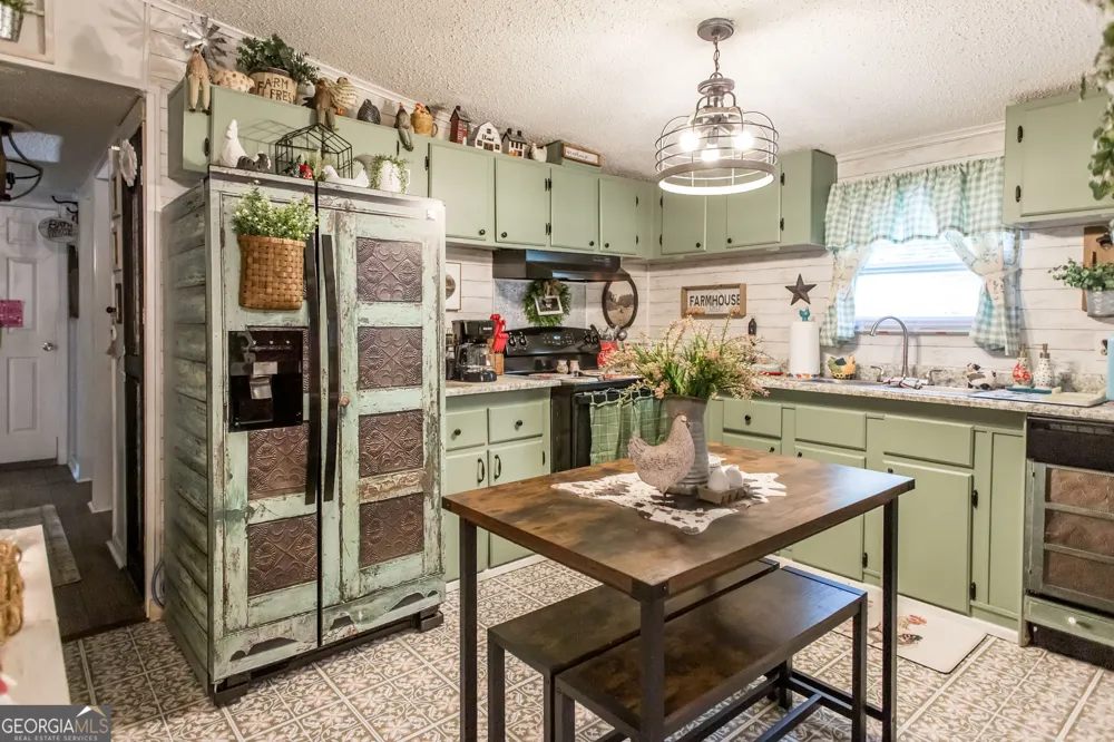 2465 Timberland LN Patterson, GA 31557