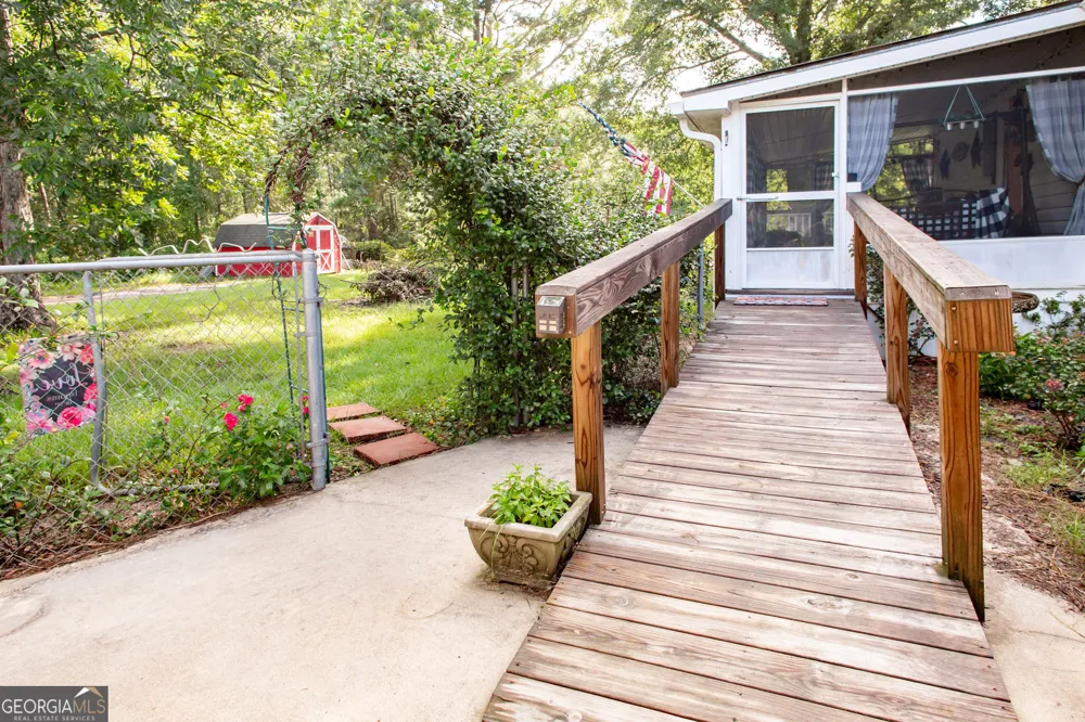 2465 Timberland LN Patterson, GA 31557