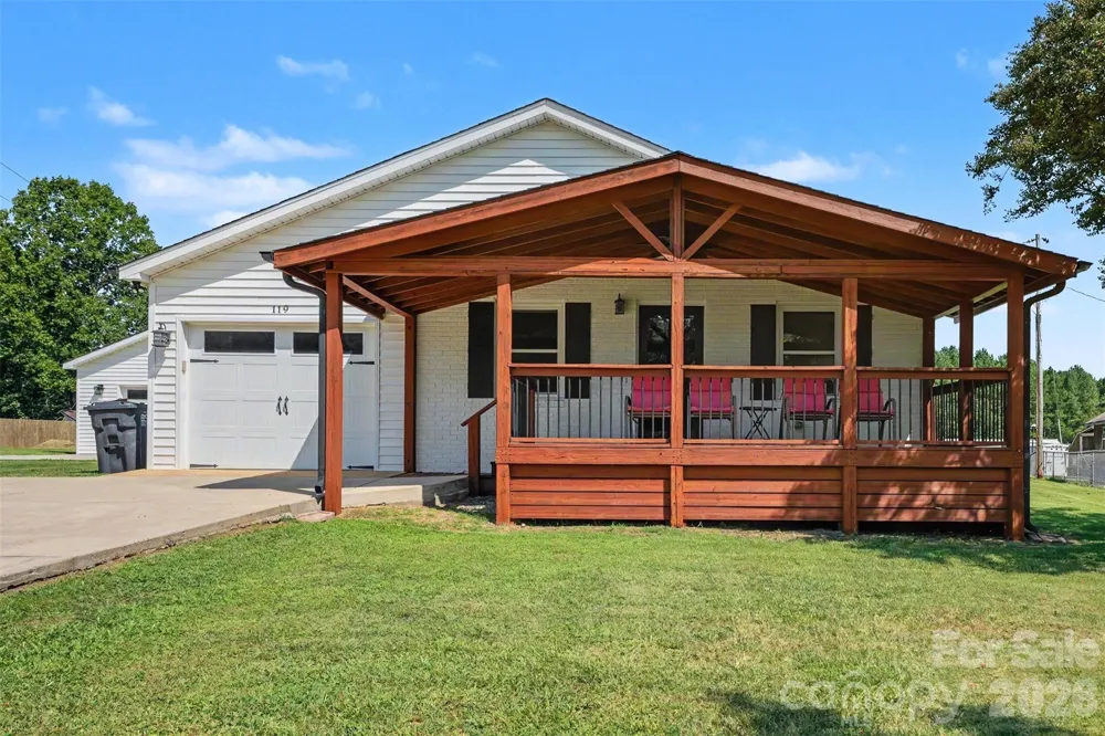 119 Wild Rose Loop Mooresville, NC 28115