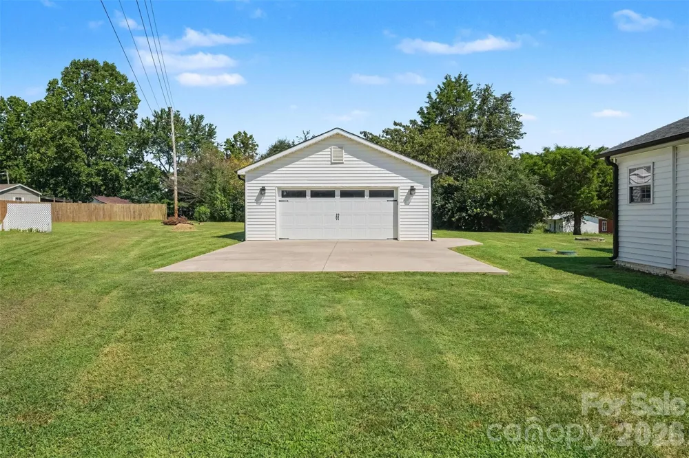 119 Wild Rose Loop Mooresville, NC 28115