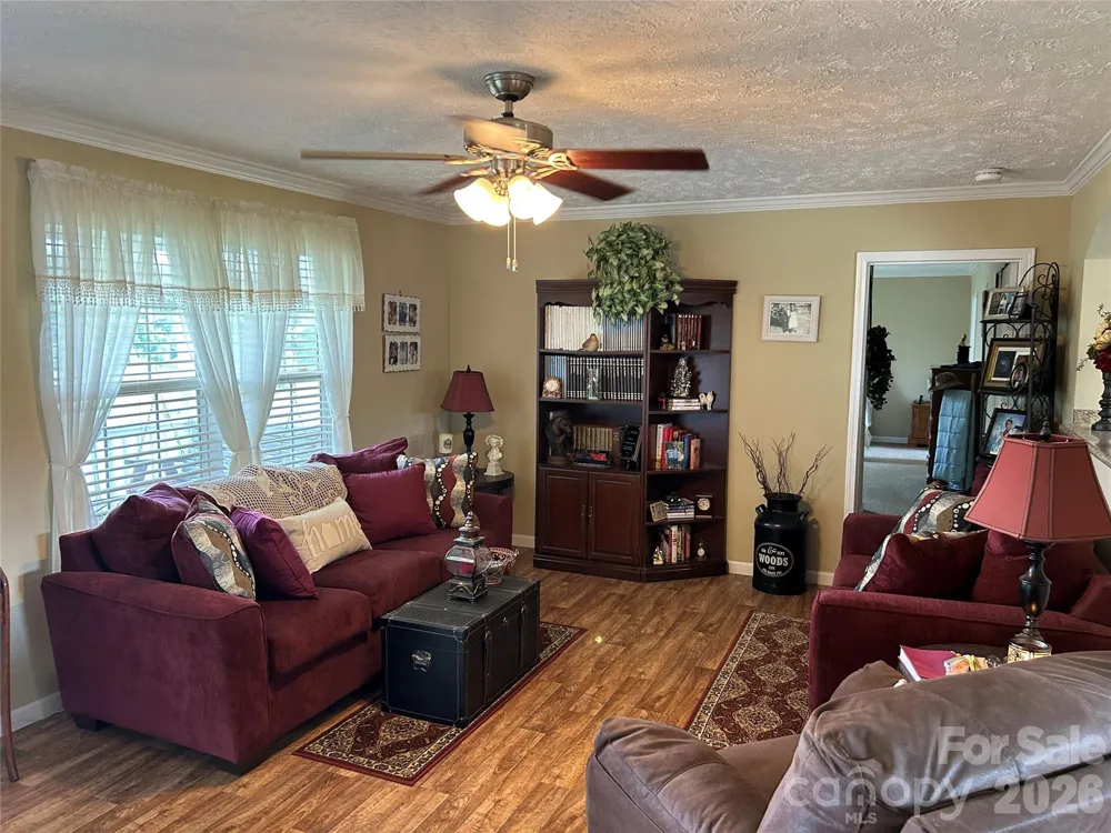 321 Jones Street Blacksburg, SC 29702