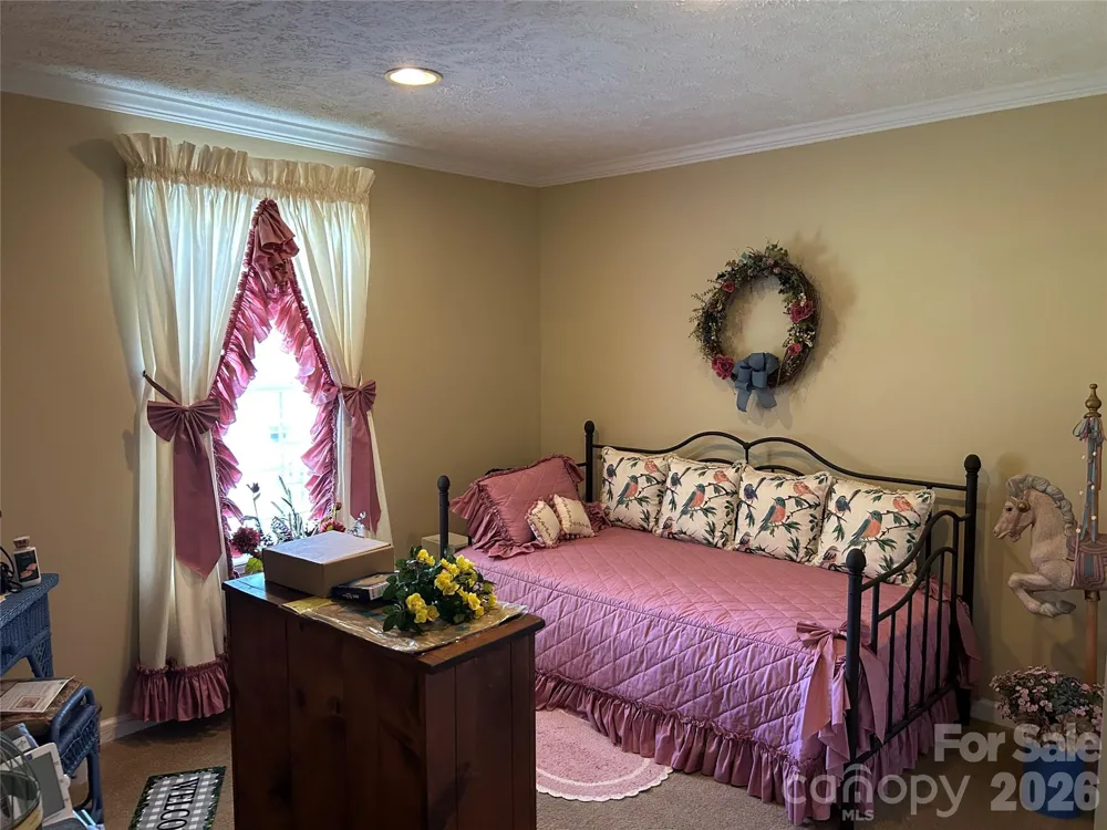 321 Jones Street Blacksburg, SC 29702