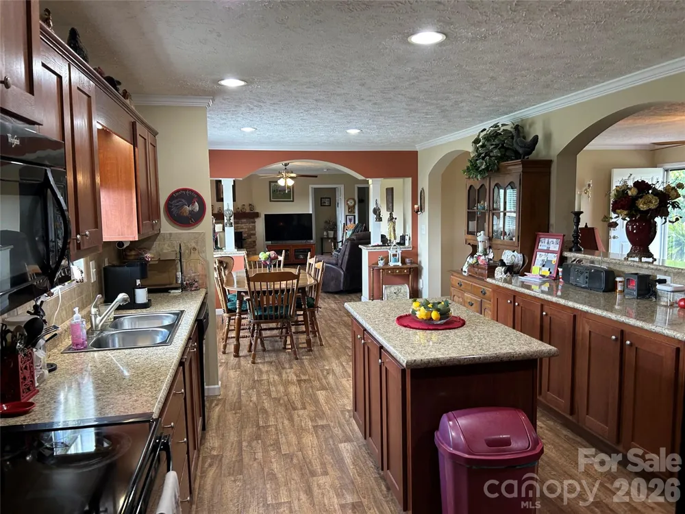321 Jones Street Blacksburg, SC 29702