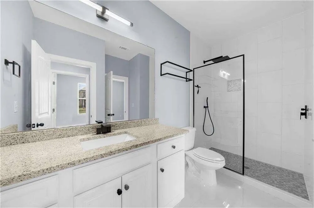 5435 Mirror Lake Drive Cumming, GA 30028