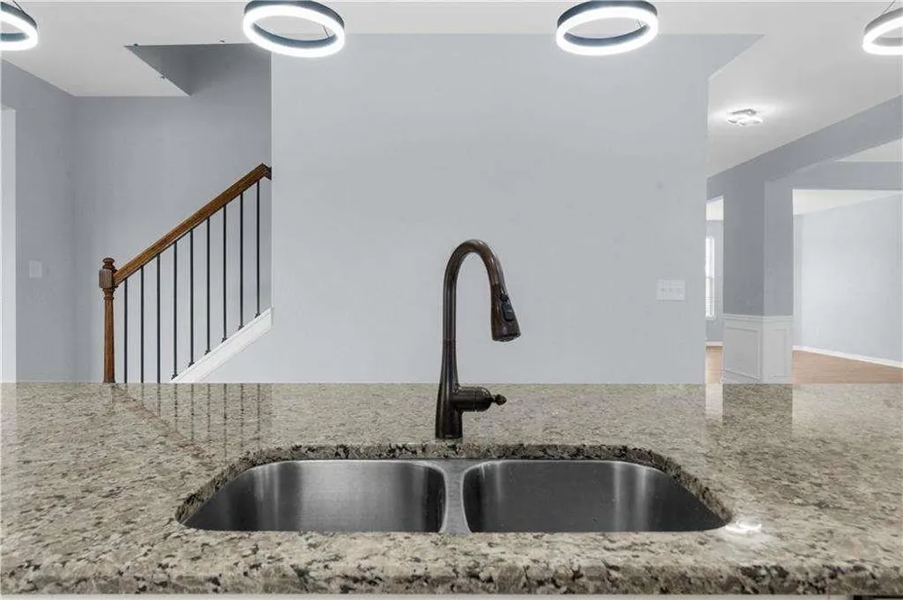 5435 Mirror Lake Drive Cumming, GA 30028