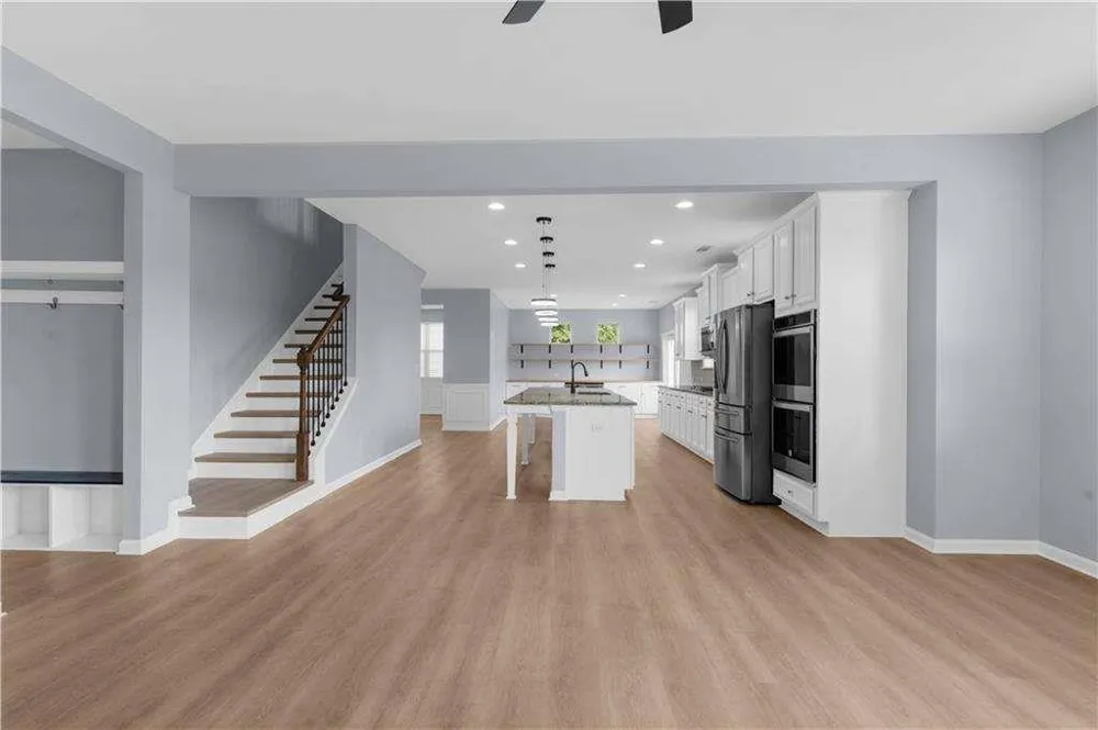 5435 Mirror Lake Drive Cumming, GA 30028