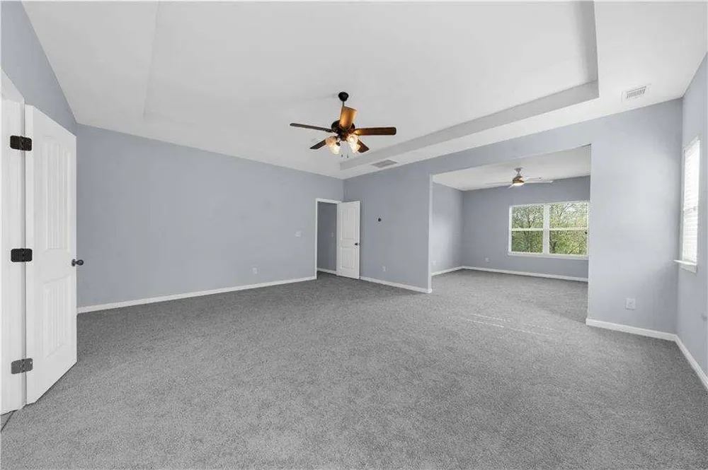 5435 Mirror Lake Drive Cumming, GA 30028