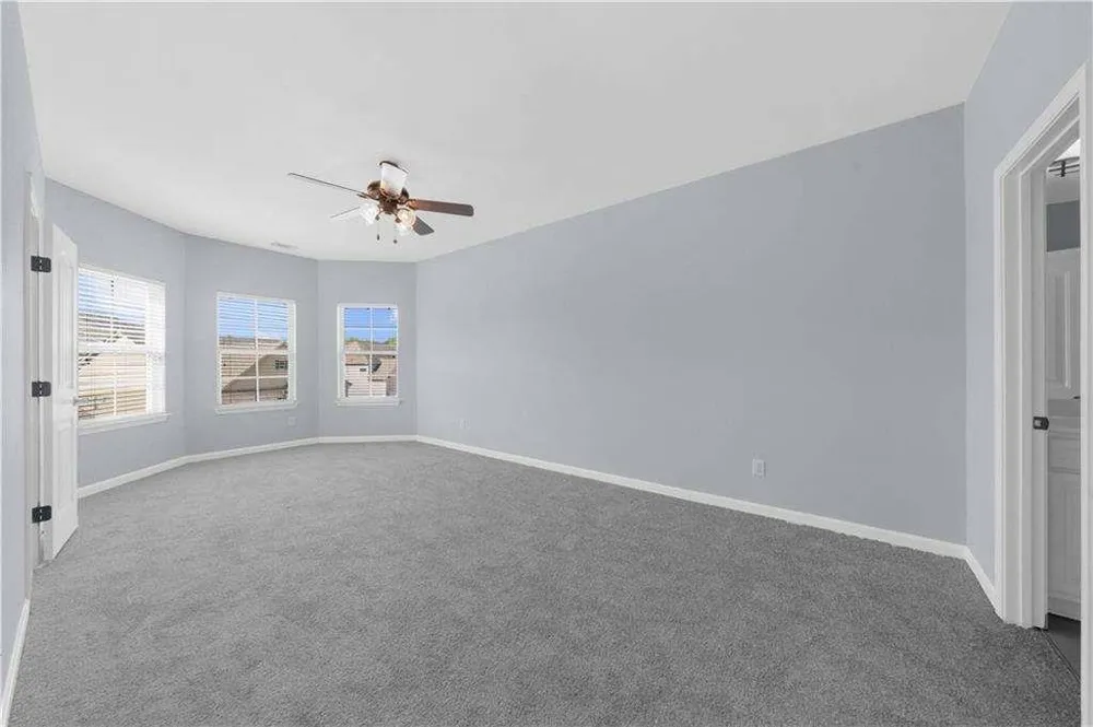 5435 Mirror Lake Drive Cumming, GA 30028