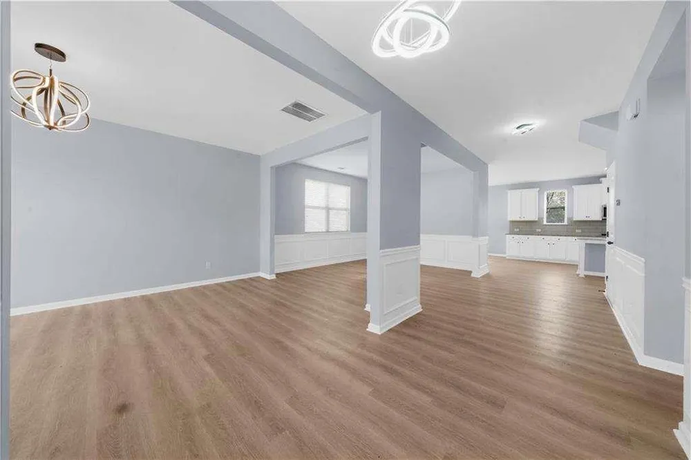 5435 Mirror Lake Drive Cumming, GA 30028